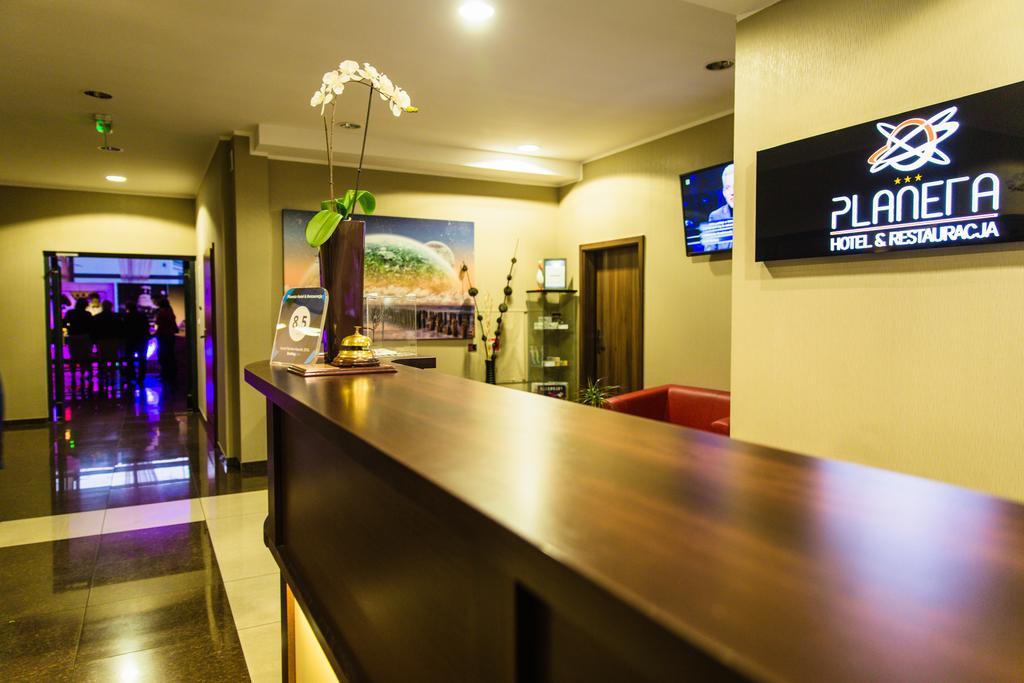 Planeta Hotel 미엘노 외부 사진